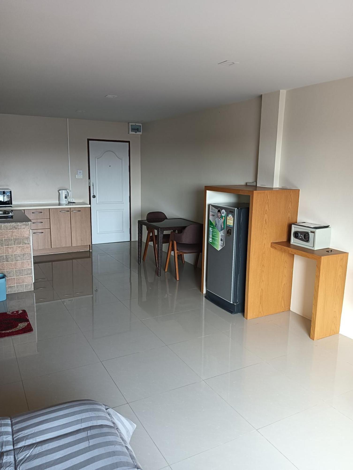 Cafe Nana Hotel Nong Prue Extérieur photo